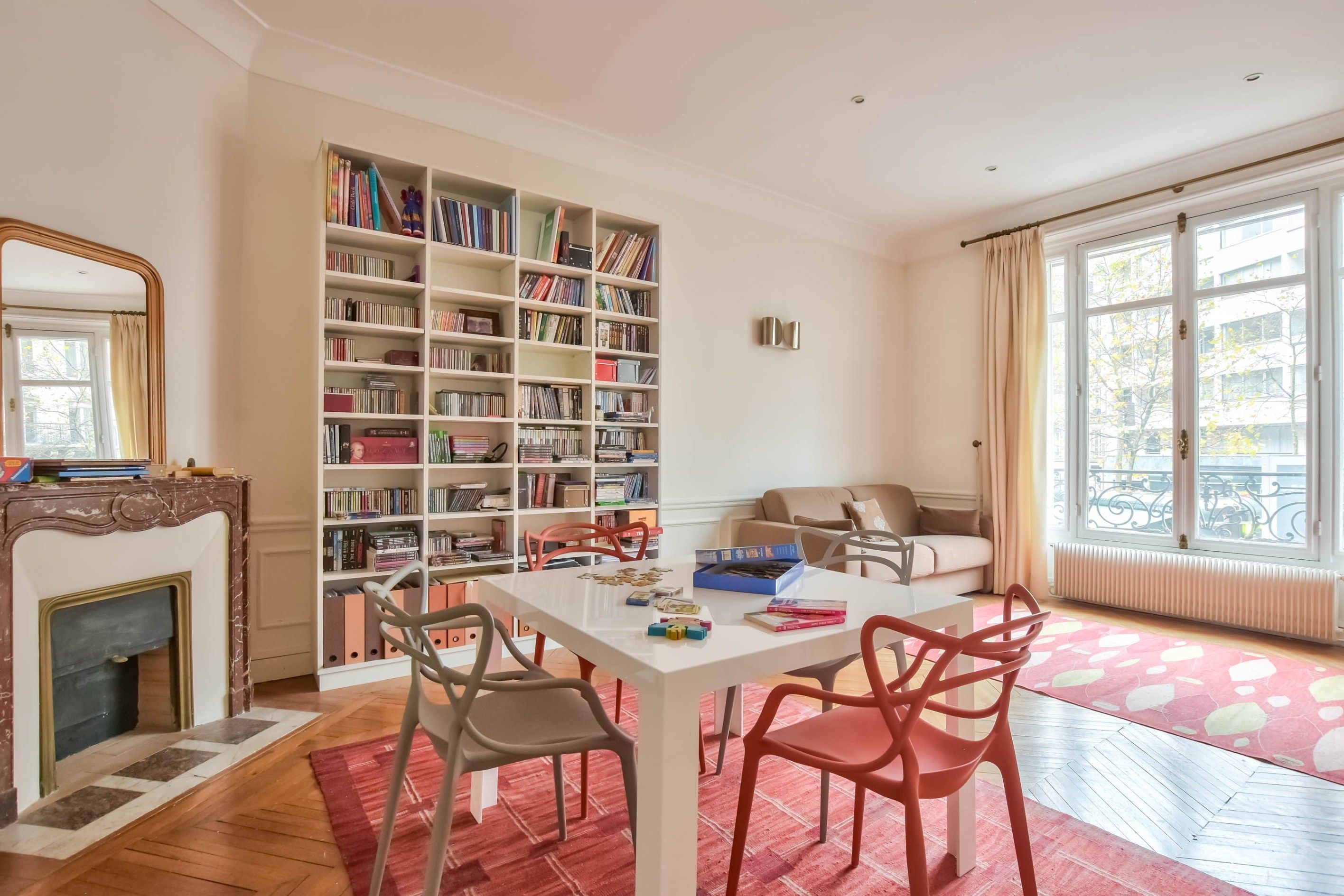 appartement 8 Pièces en vente sur PARIS (75116)