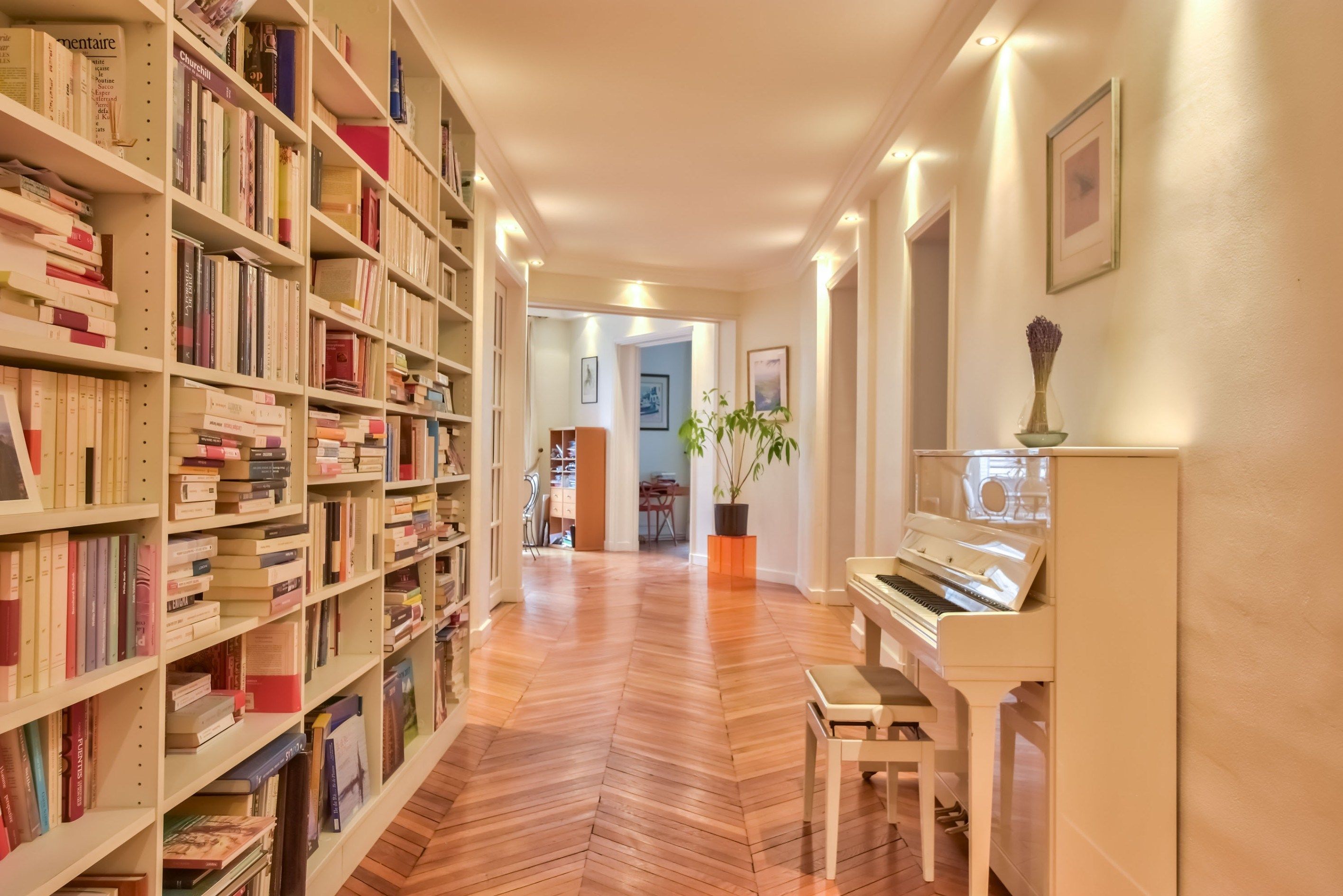 appartement 8 Pièces en vente sur PARIS (75116)