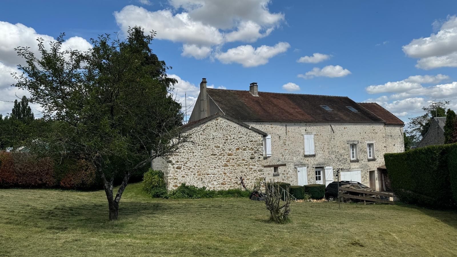 maison 9 Pièces en vente sur WY DIT JOLI VILLAGE (95420)