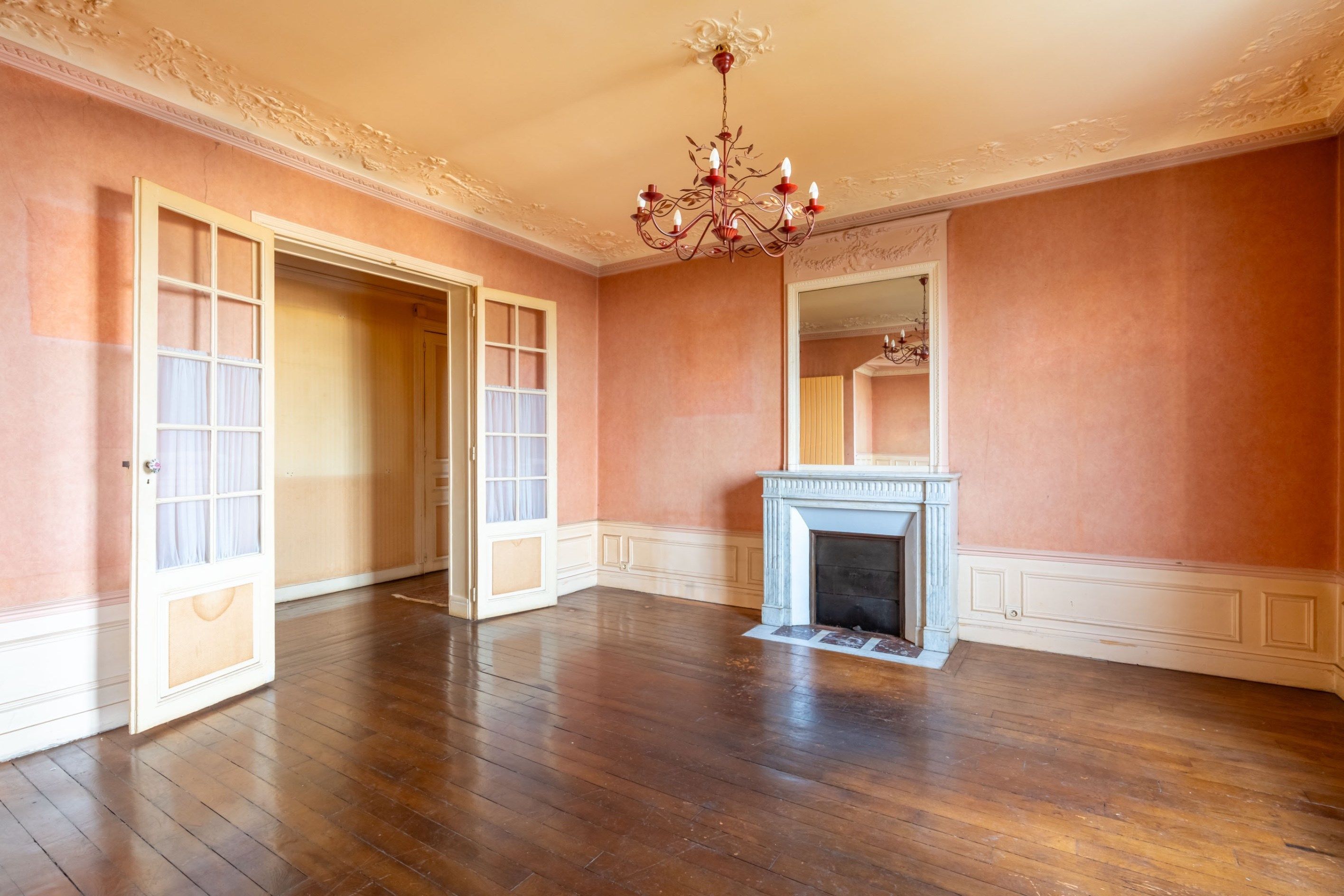 appartement 5 Pièces en vente sur COURBEVOIE (92400)