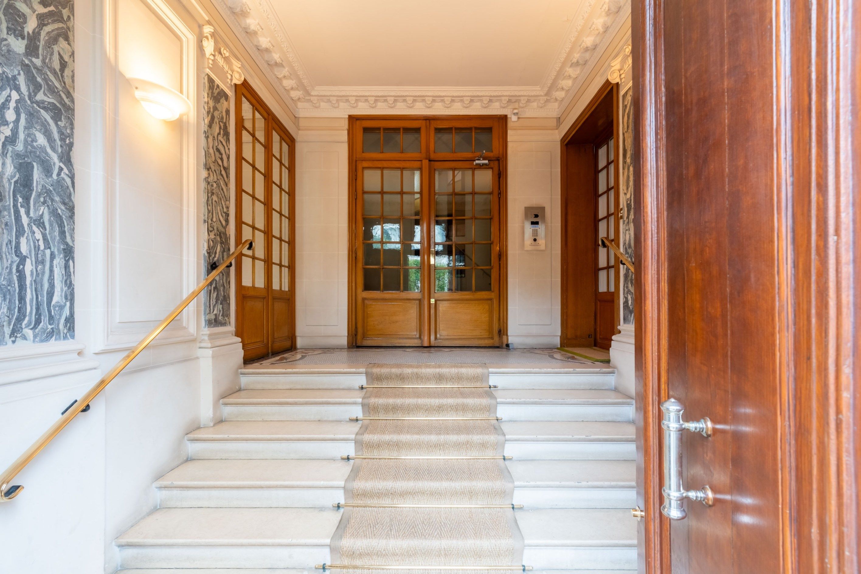 appartement 5 Pièces en vente sur COURBEVOIE (92400)