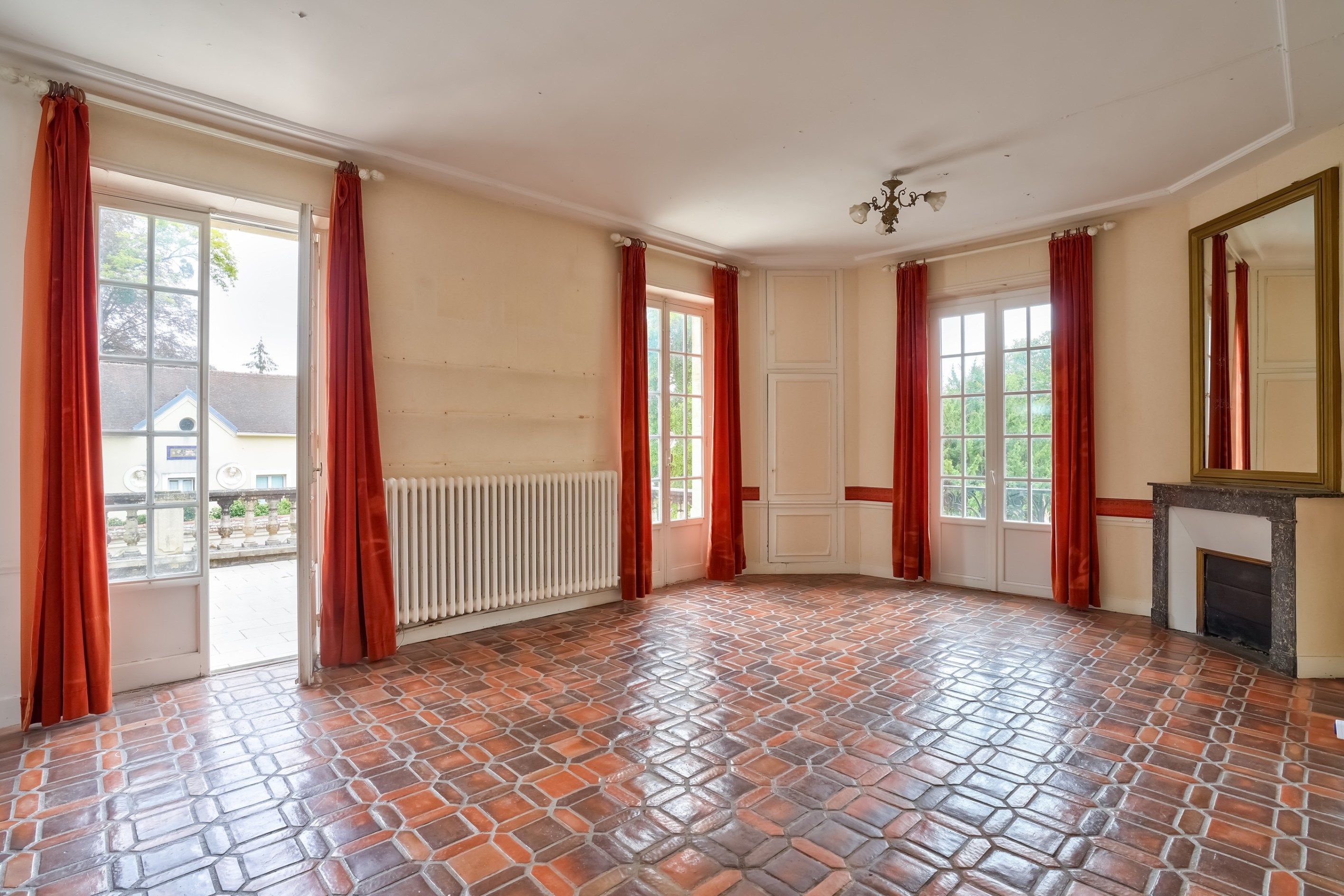 maison 7 Pièces en vente sur AUVERS SUR OISE (95430)