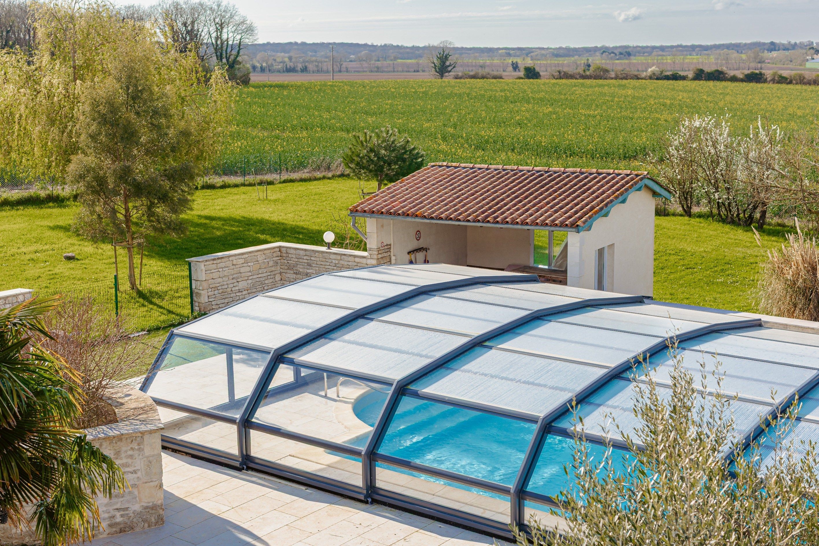 propriété 6 Pièces en vente sur SURGERES (17700)