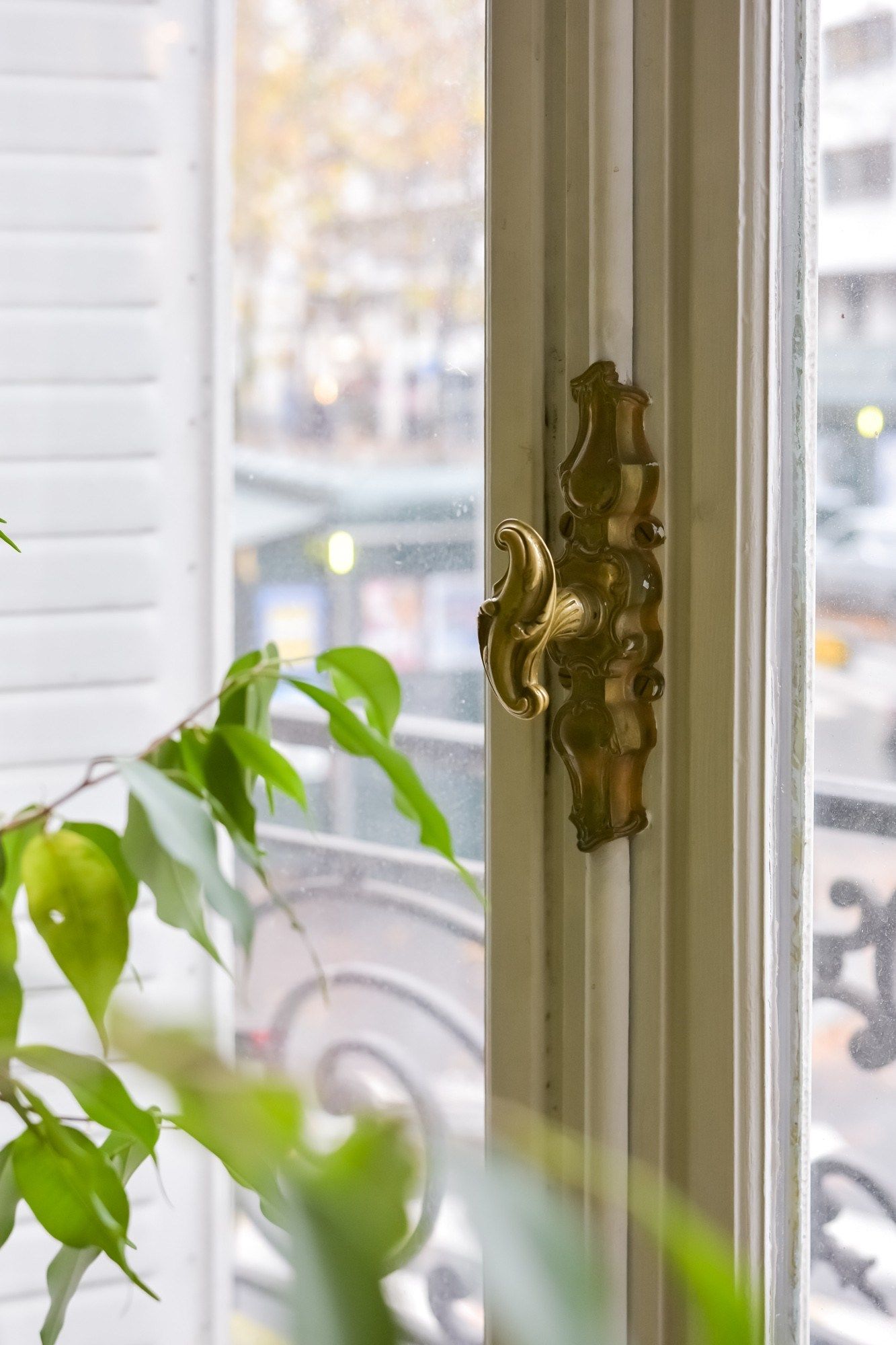 appartement 8 Pièces en vente sur PARIS (75116)