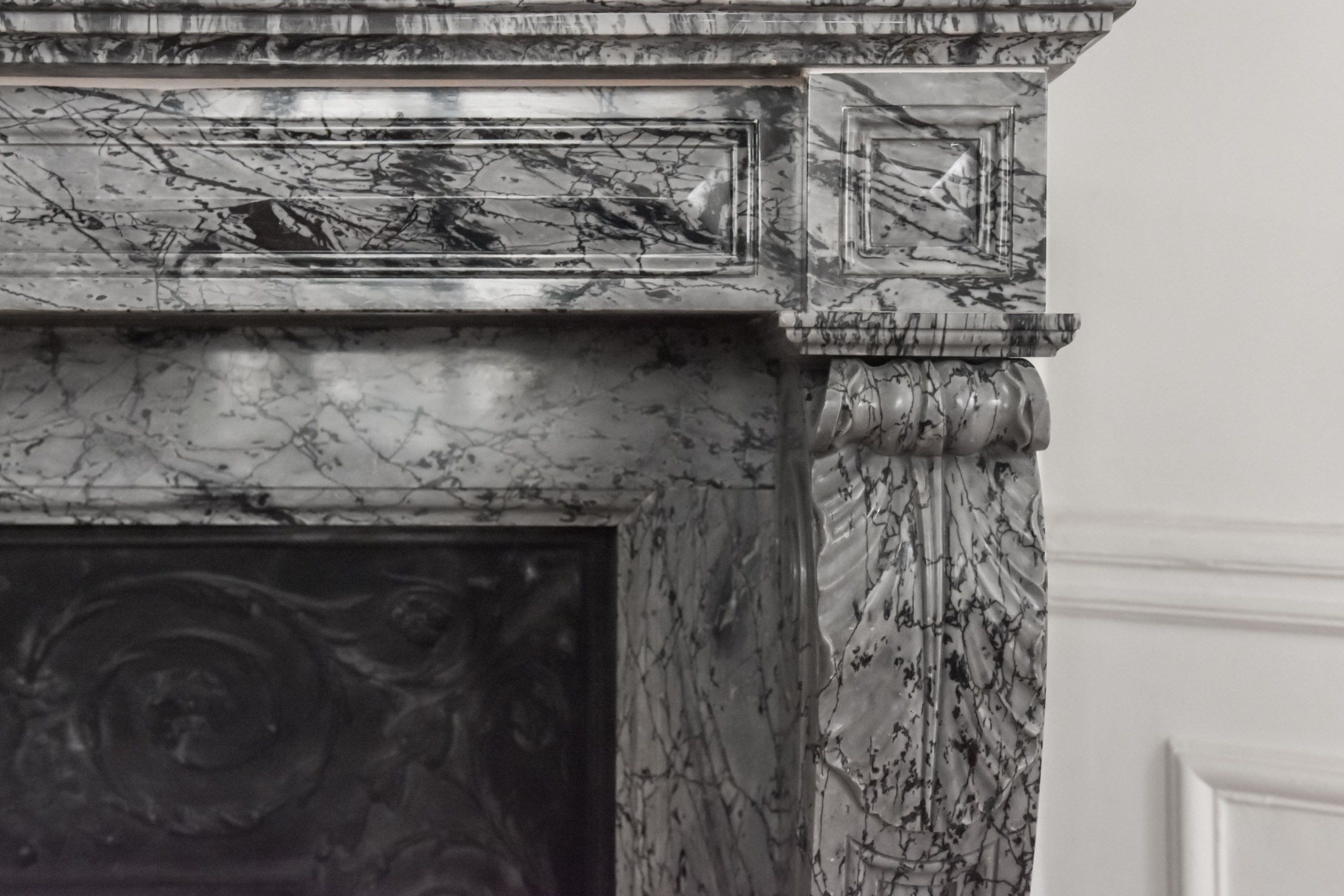 appartement 8 Pièces en vente sur PARIS (75116)