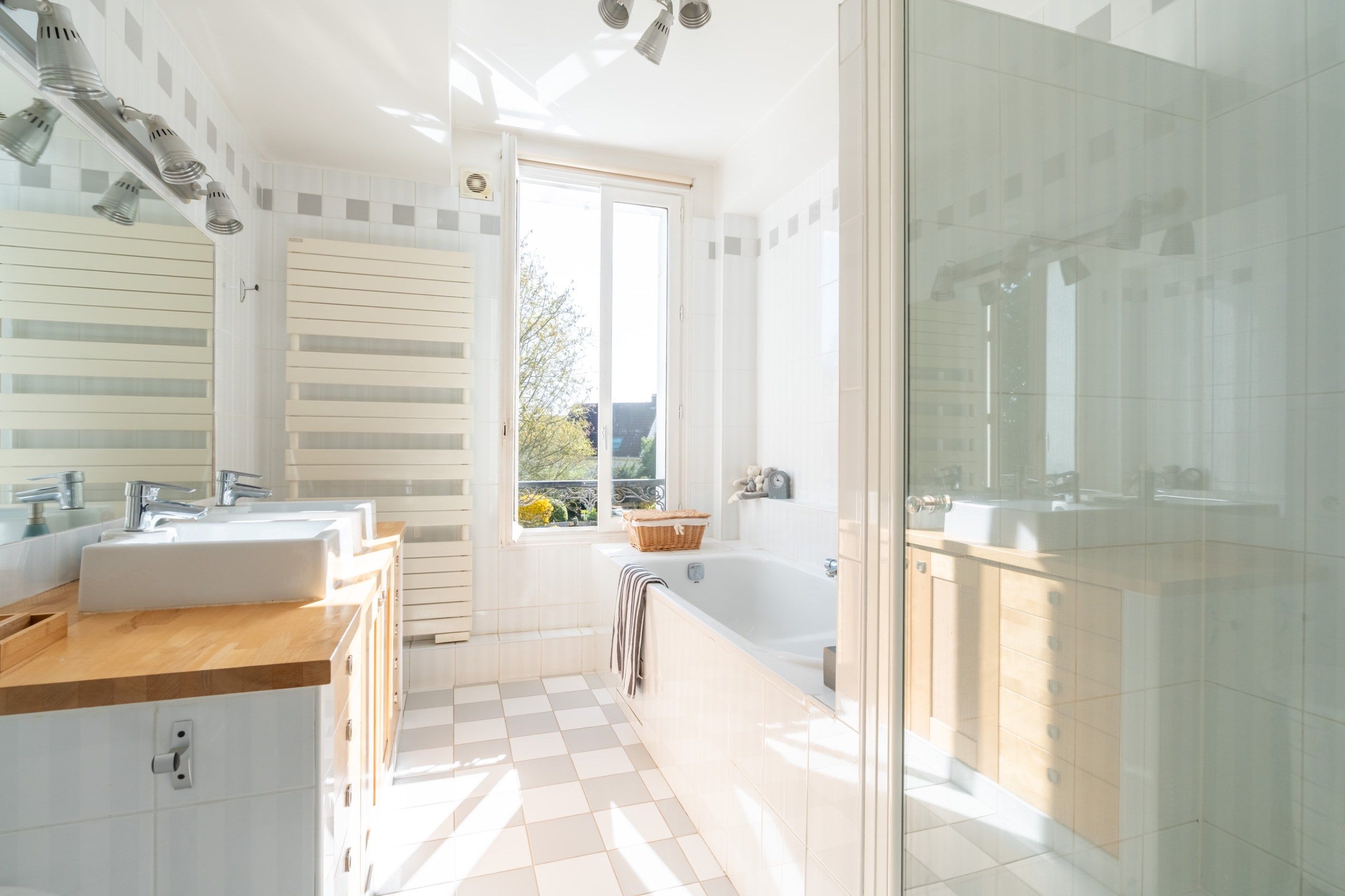 maison 8 Pièces en vente sur ST LEU LA FORET (95320)