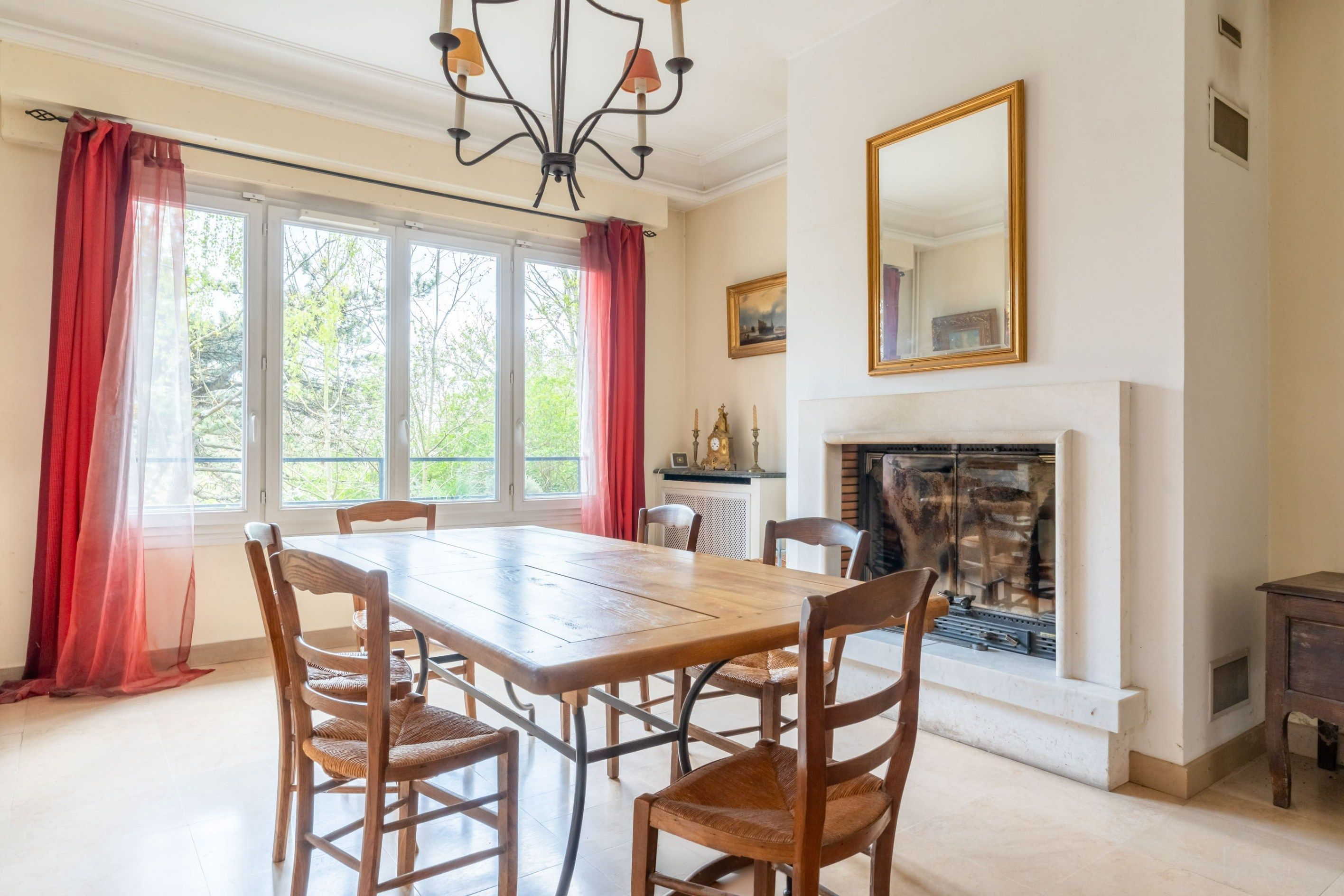 maison 8 Pièces en vente sur DEUIL LA BARRE (95170)