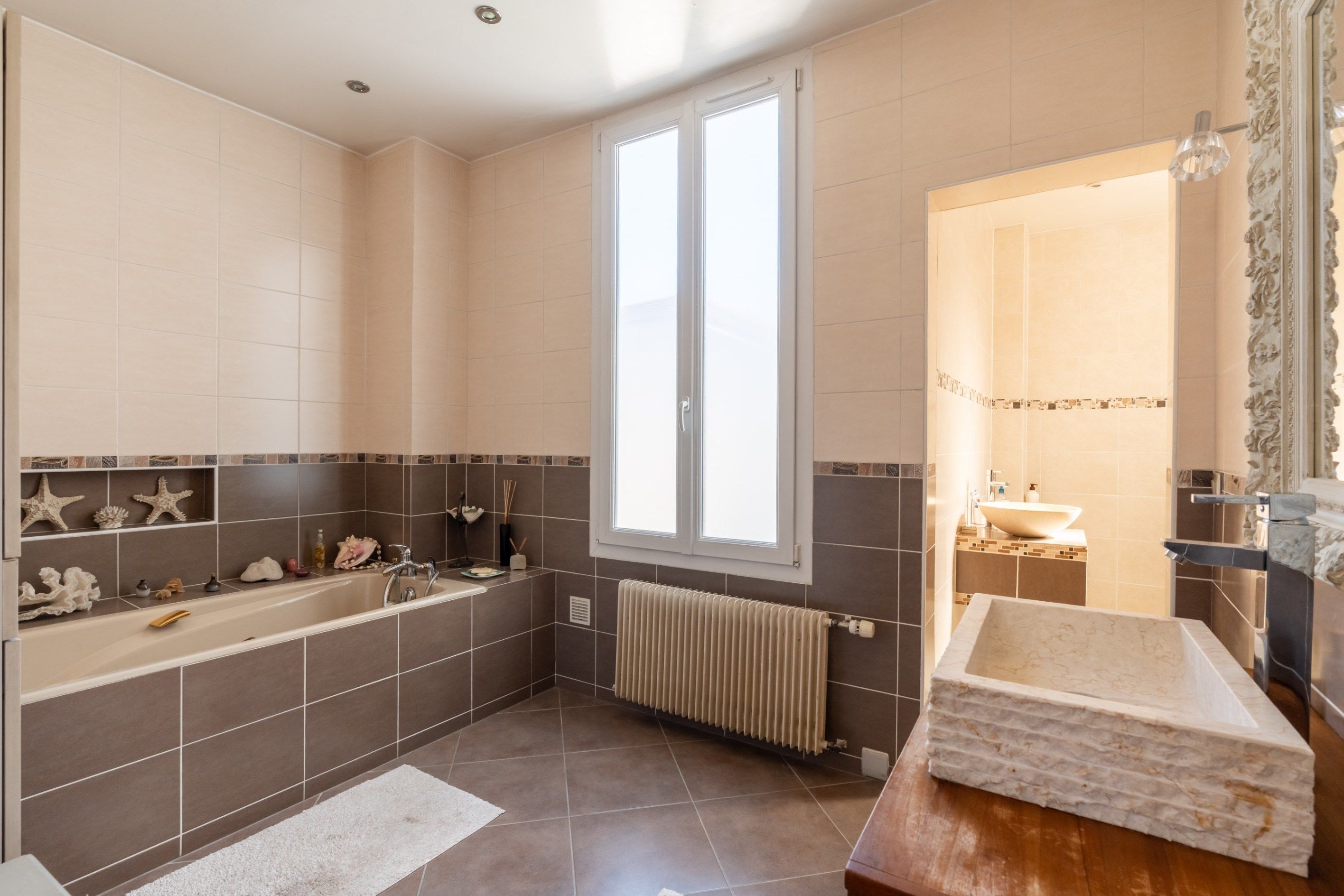 maison 8 Pièces en vente sur COLOMBES (92700)