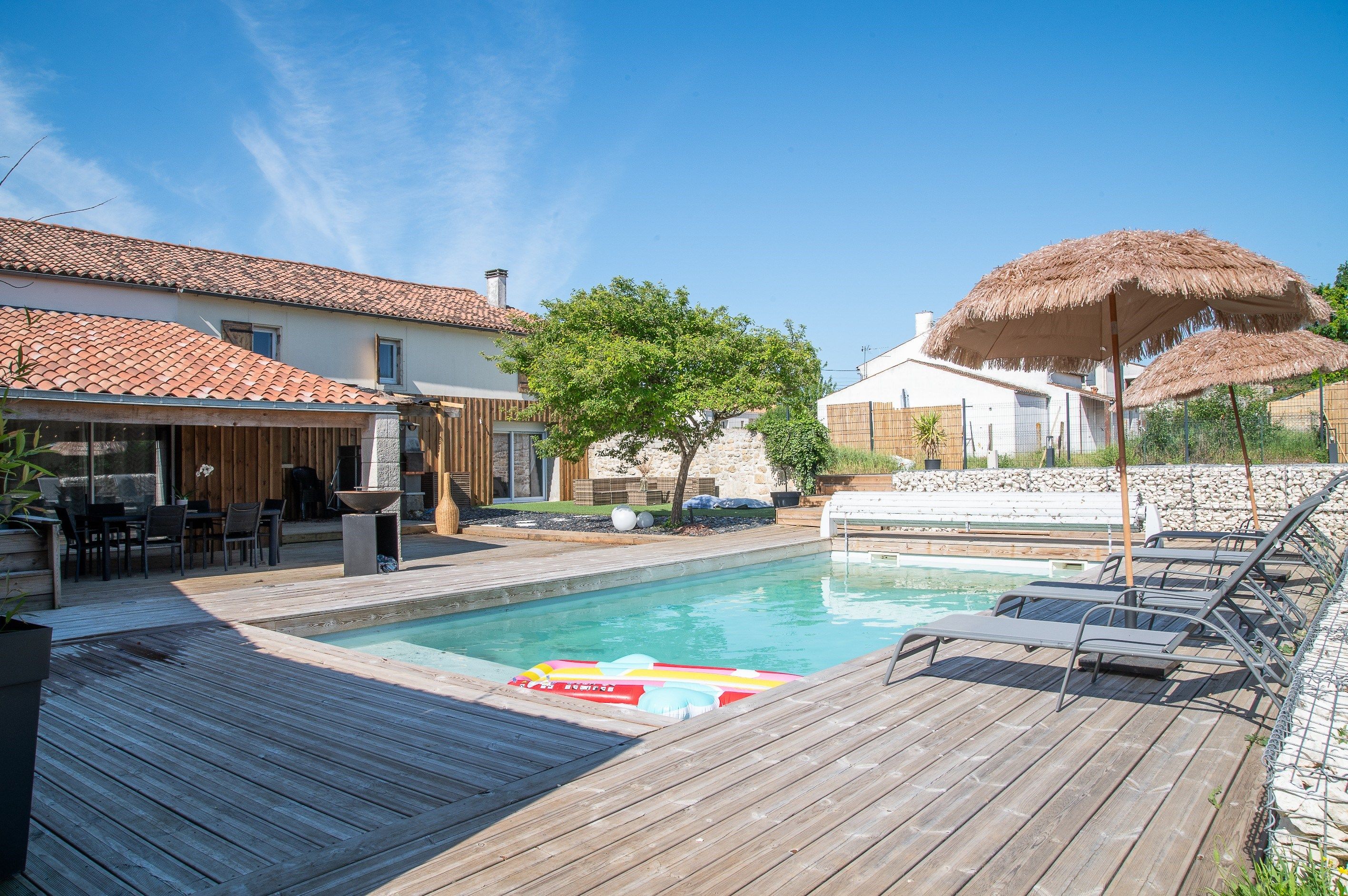 maison 8 Pièces en vente sur BORDS (17430)