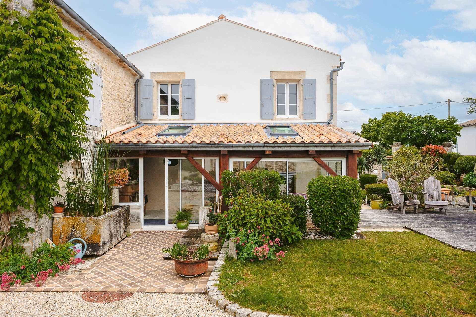 maison 6 Pièces en vente sur MONTROY (17220)
