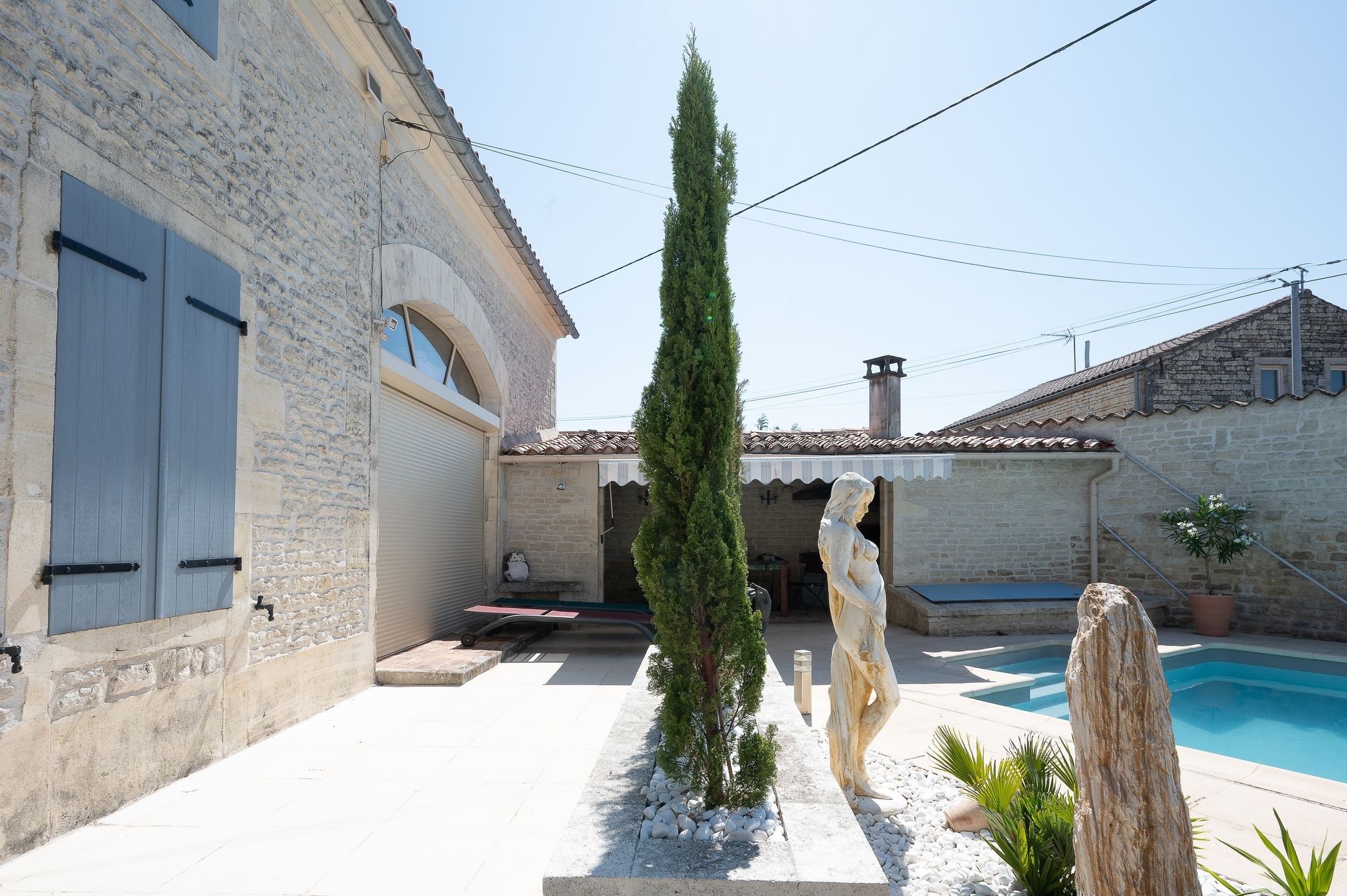 maison 7 Pièces en vente sur HAIMPS (17160)