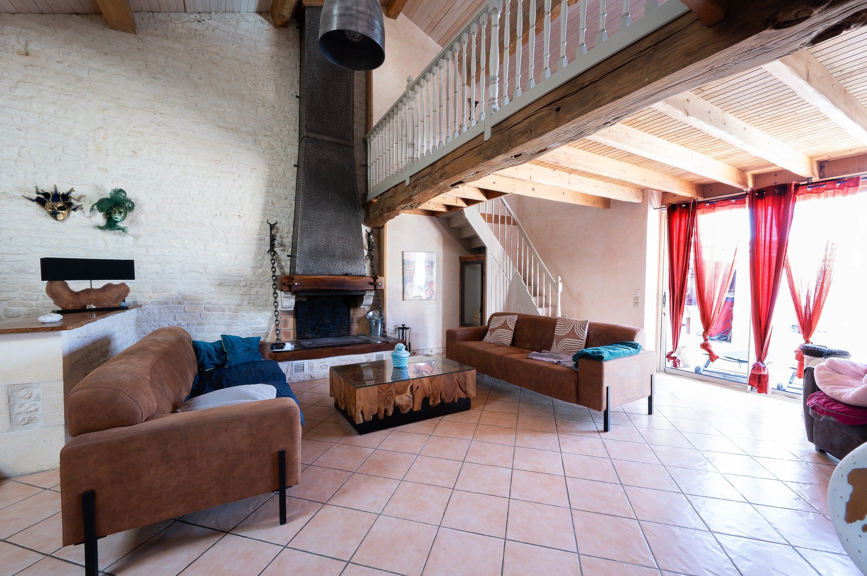 maison 7 Pièces en vente sur HAIMPS (17160)