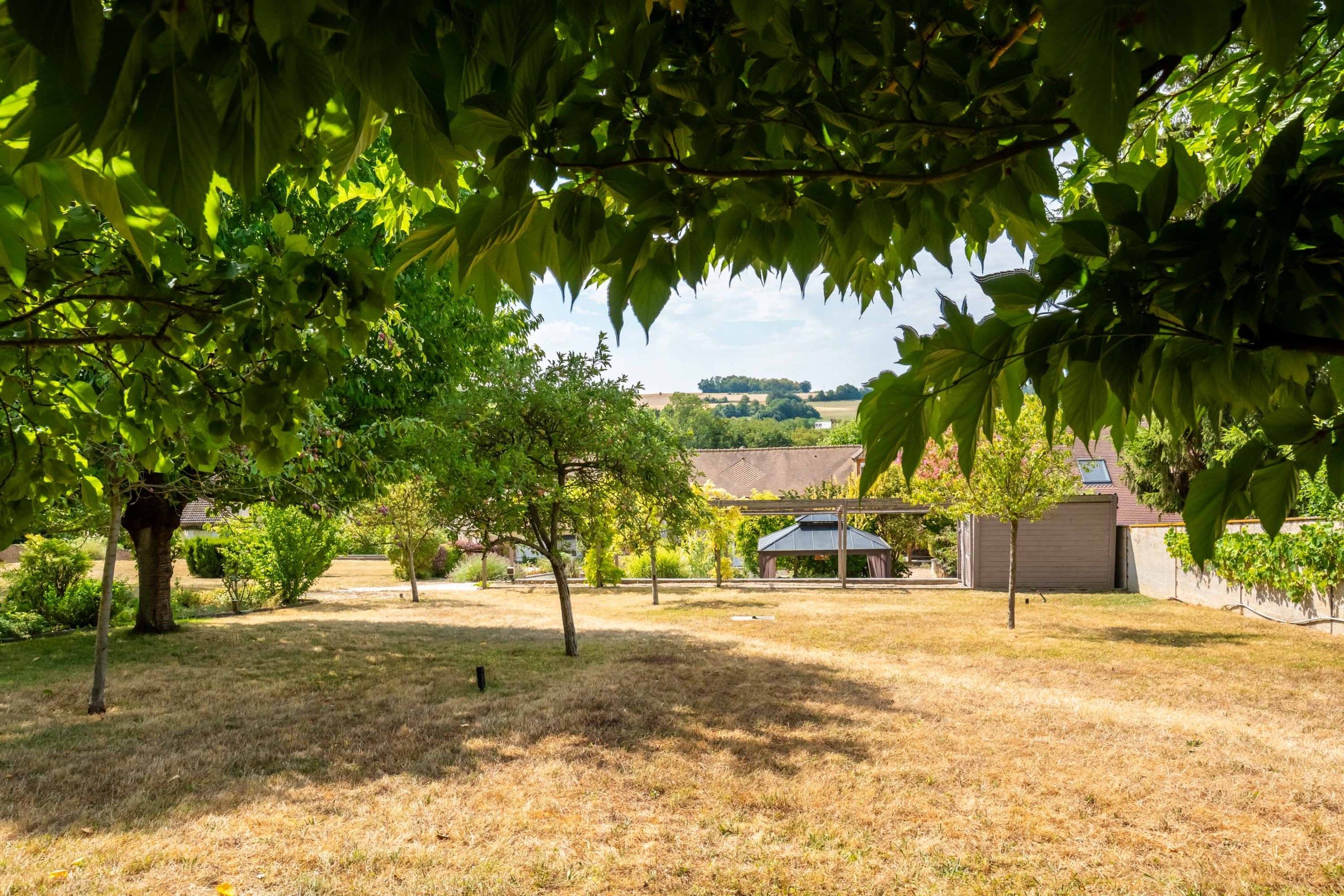 maison 8 Pièces en vente sur MAGNY EN VEXIN (95420)