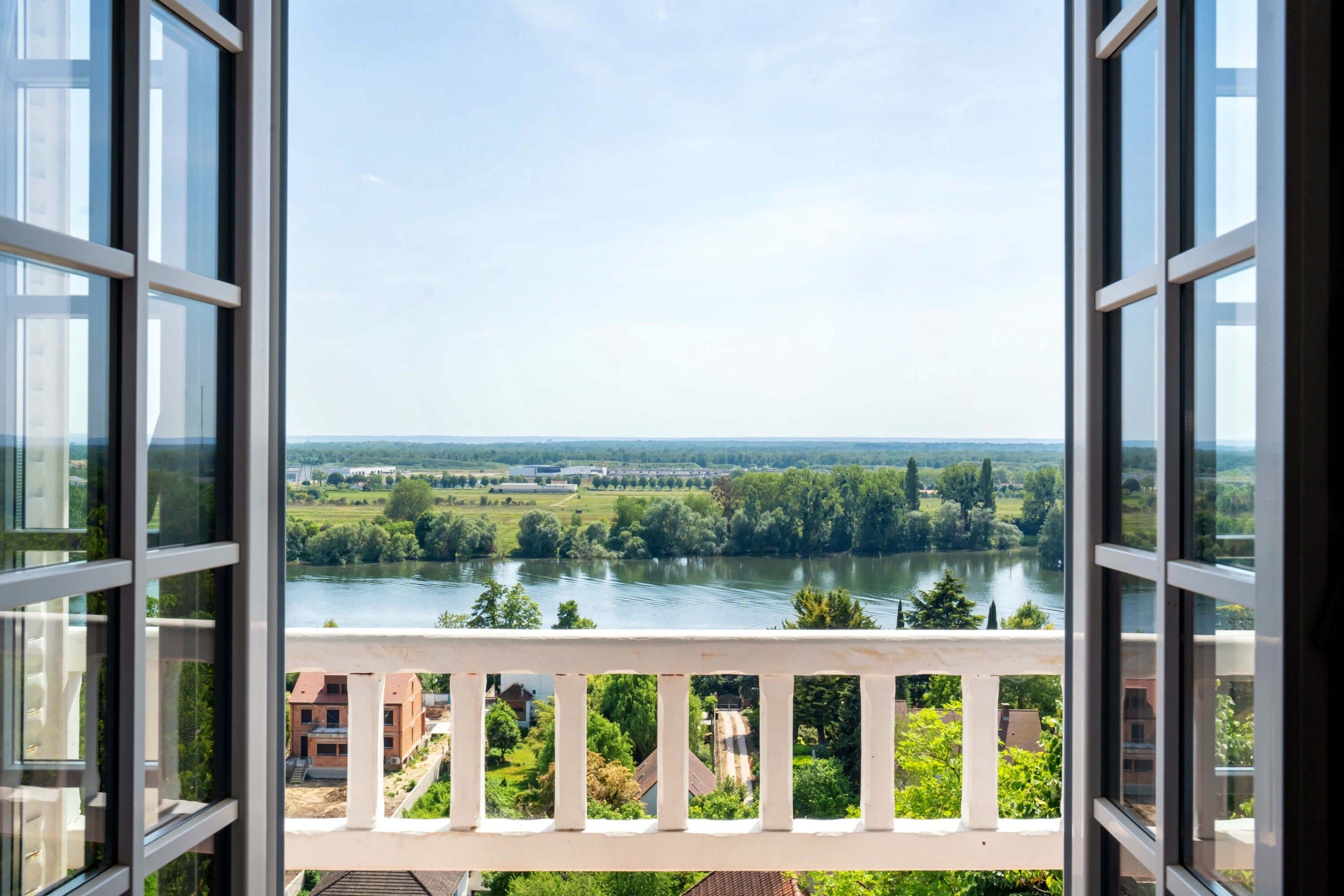 maison bourgeoise 10 Pièces en vente sur HERBLAY SUR SEINE (95220)