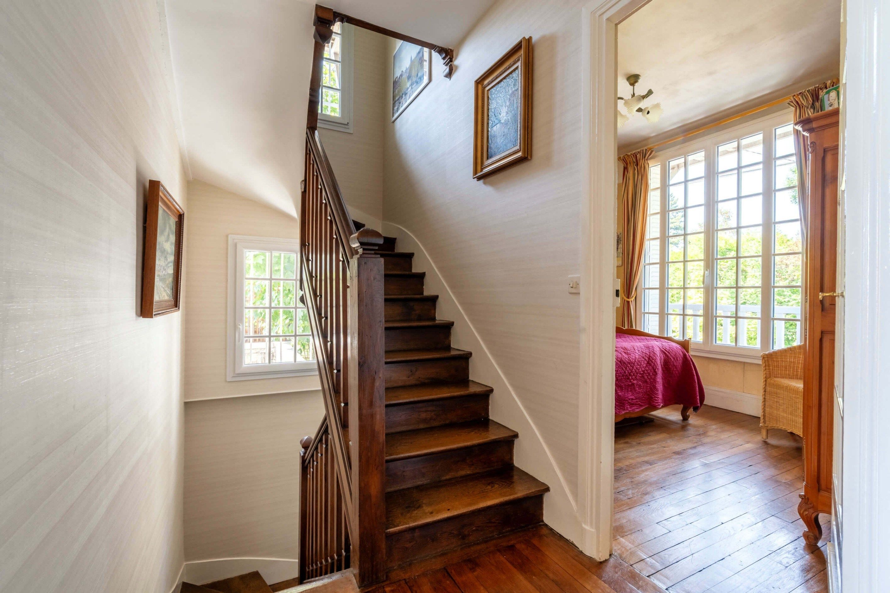 maison bourgeoise 10 Pièces en vente sur HERBLAY SUR SEINE (95220)