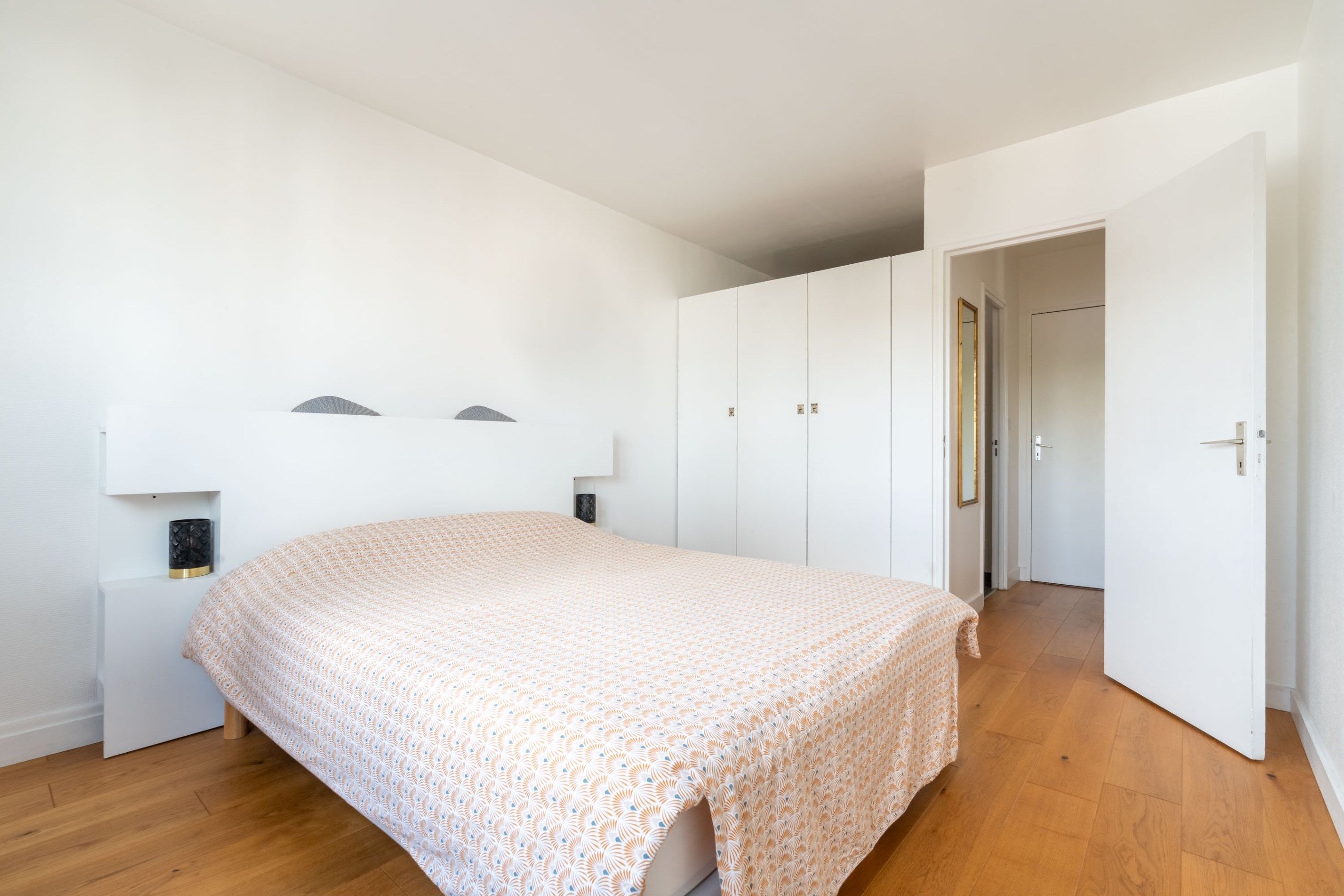 appartement 2 Pièces en vente sur MONTREUIL (93100)
