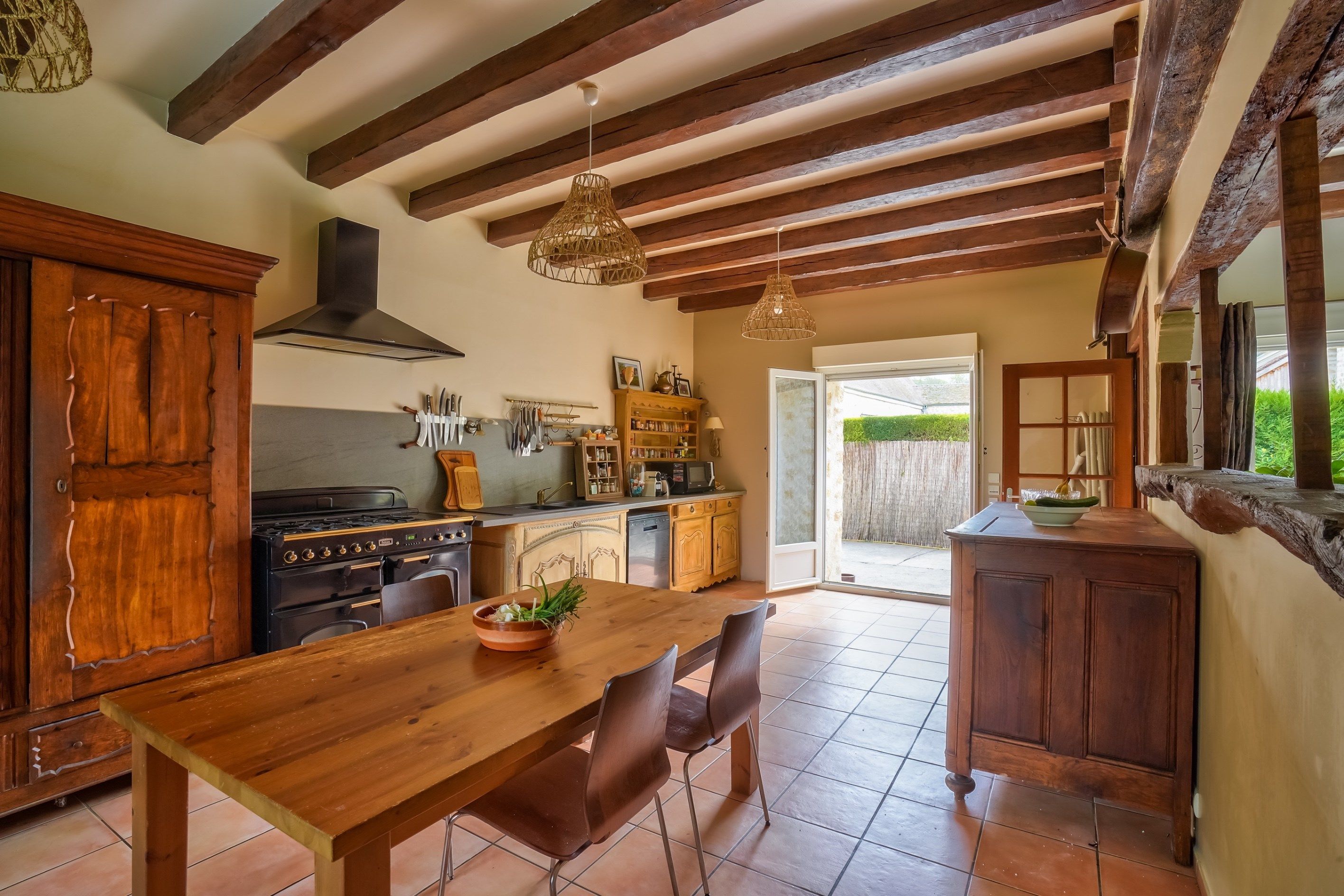 maison 9 Pièces en vente sur THEMERICOURT (95450)