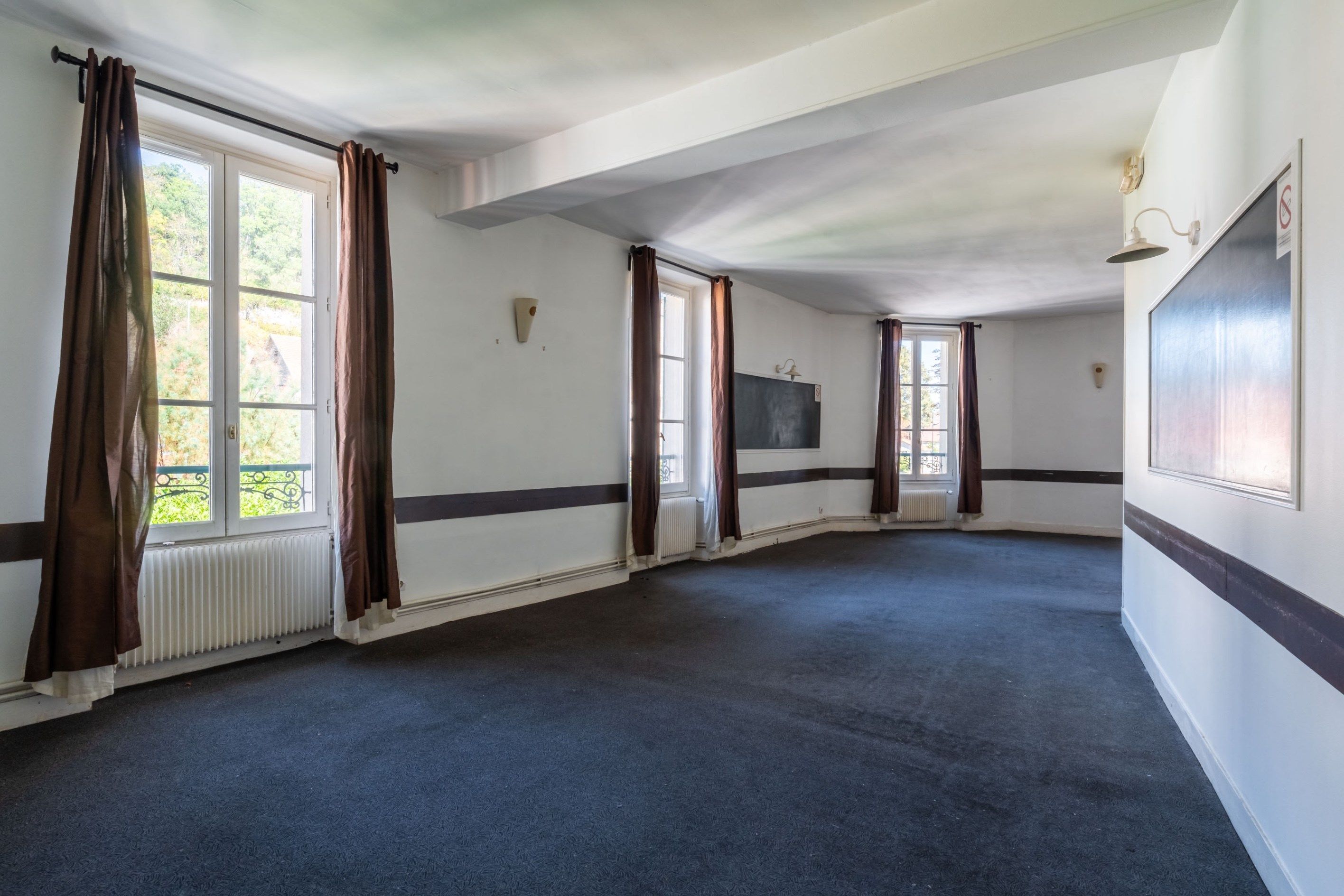 immeuble en vente sur AUVERS SUR OISE (95430)