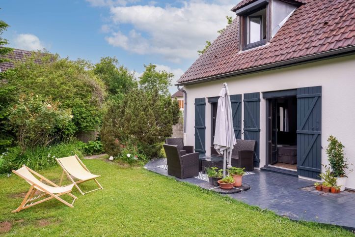 maison 5 Pièces en vente sur AUVERS SUR OISE (95430) Vente Maison 177 m² Auvers-sur-Oise 5 Pièces