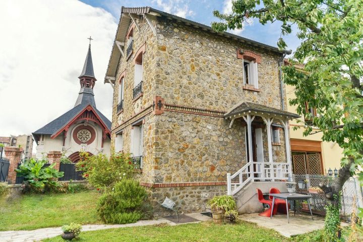Vente Maison 94 m² Argenteuil 4 Pièces