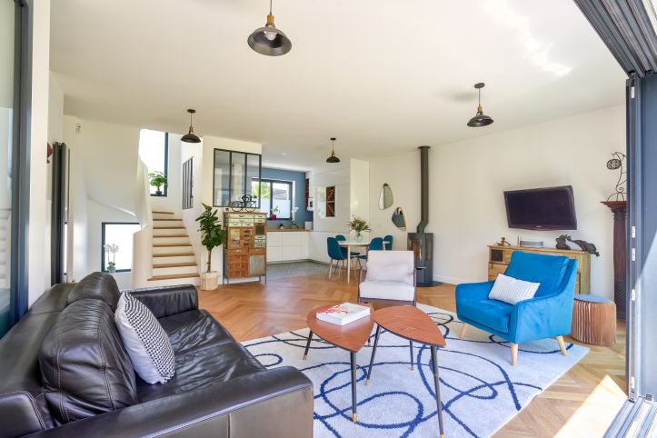 maison 7 Pièces en vente sur BOIS COLOMBES (92270) Vente Maison 167 m² Bois-Colombes 7 Pièces