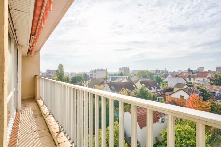 Vente Appartement 76 m² Colombes 4 Pièces