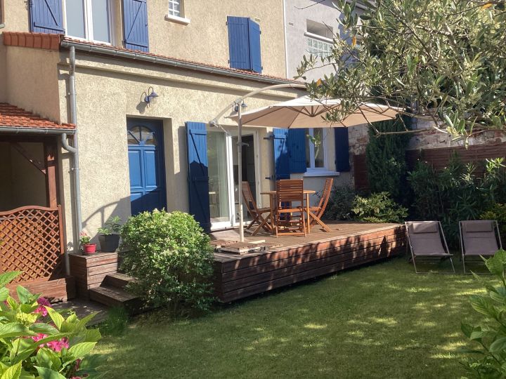 Vente Maison 128 m² Bois-Colombes 5 Pièces